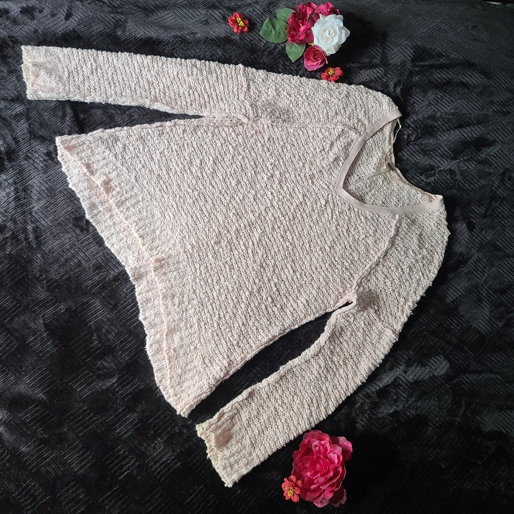 Free People light pink sweater